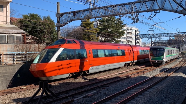 14-2022-01-22 遊園カーブを行くGSE.JPG