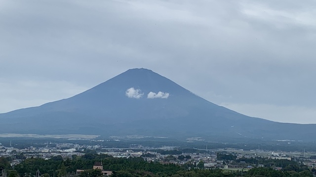 IMG_9146 御殿場から望む富士山.JPG